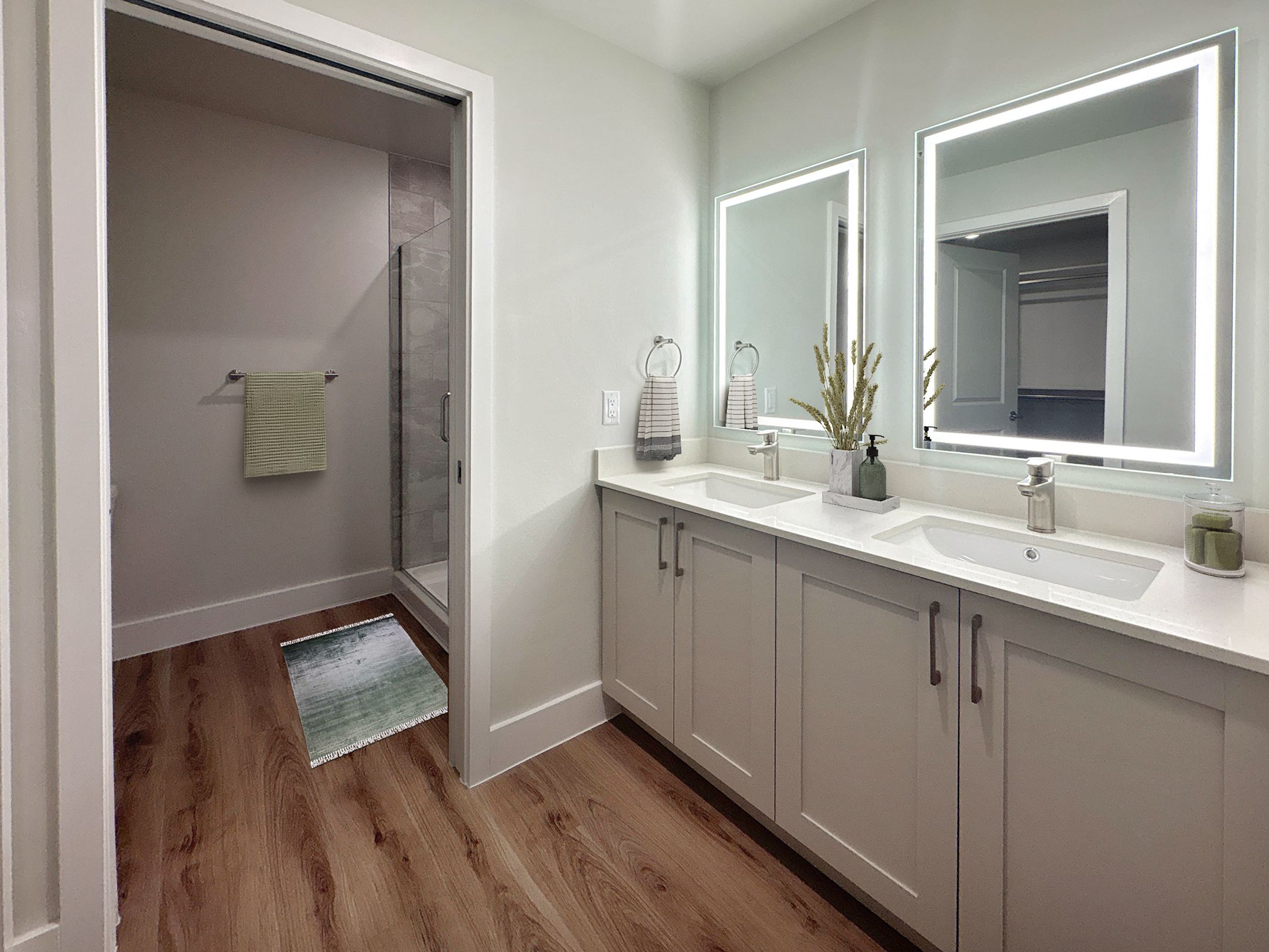 Bimini Square Apartments 5 of 10